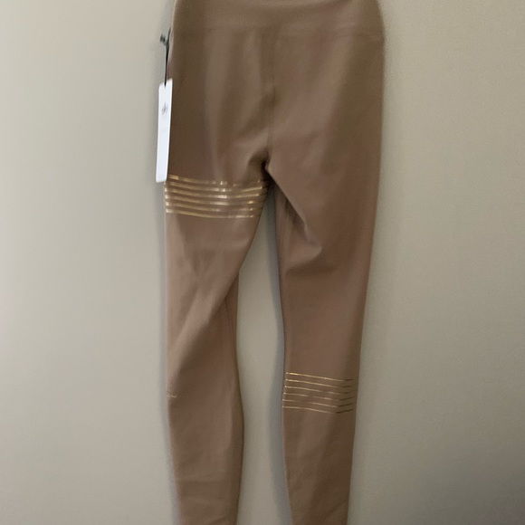 NWOT Alo Yoga High Waist Vapor Leggings - Sz S - Picture 5 of 7